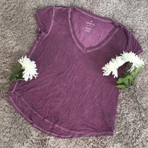 Worn American eagle tee size small(stretchy)
